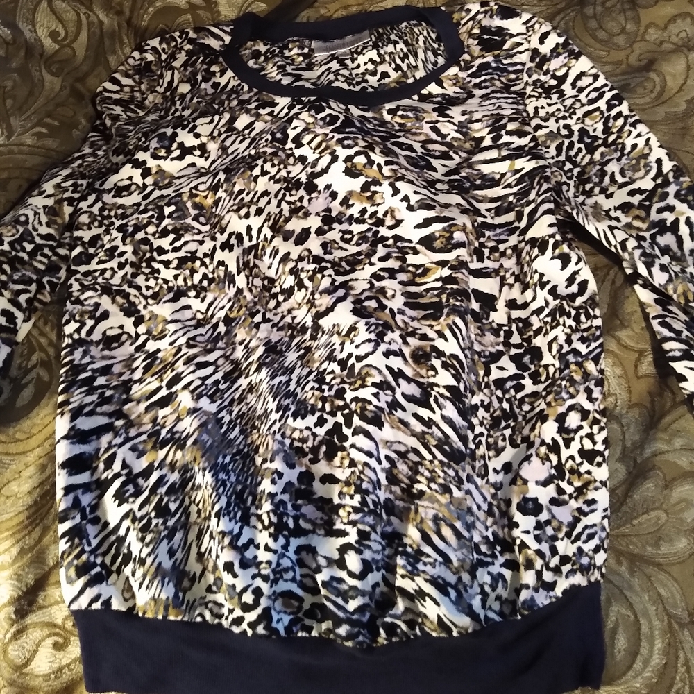 Women's XS Top
